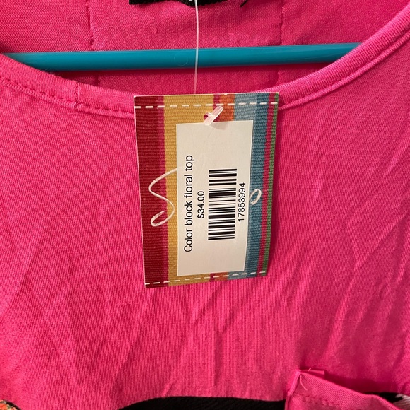 **NWT** Heimish USA size S color block floral top - Picture 2 of 6